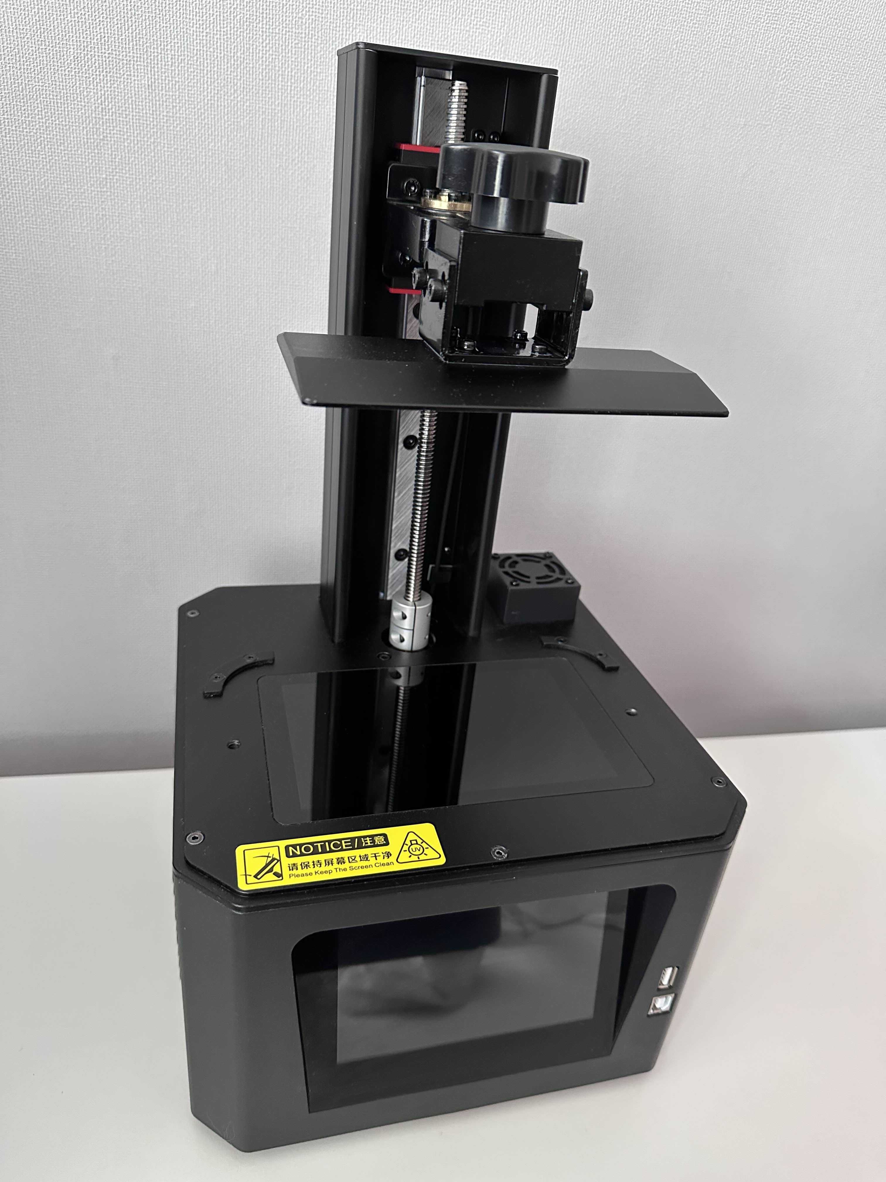 3D printer   CREALITY halot one + bonus 1L resign
