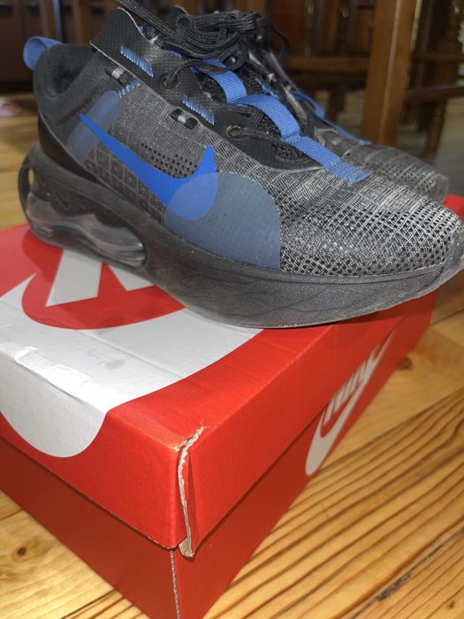 Маратонки nike 39