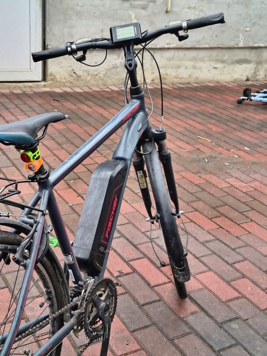 Vând bicicleta electrica