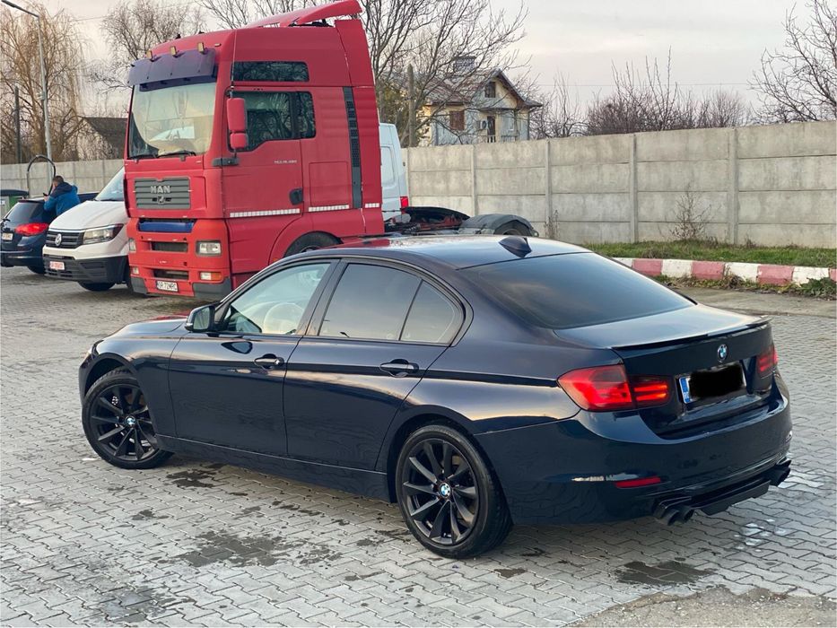 Vand Bmw 320D F30 Fac si Schimb