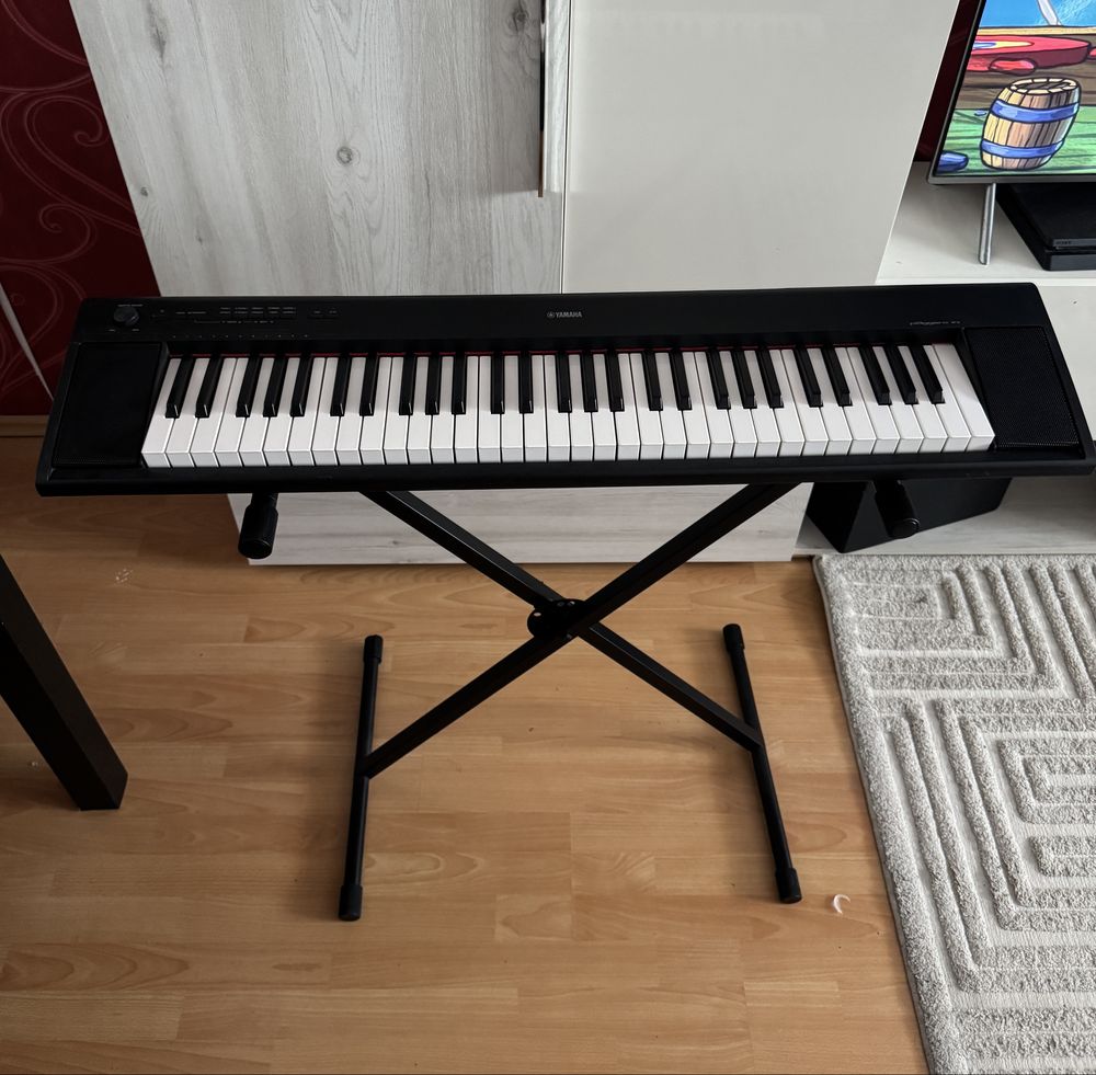 Pian Digital YAMAHA Piaggero NP-12  / Midi Controller