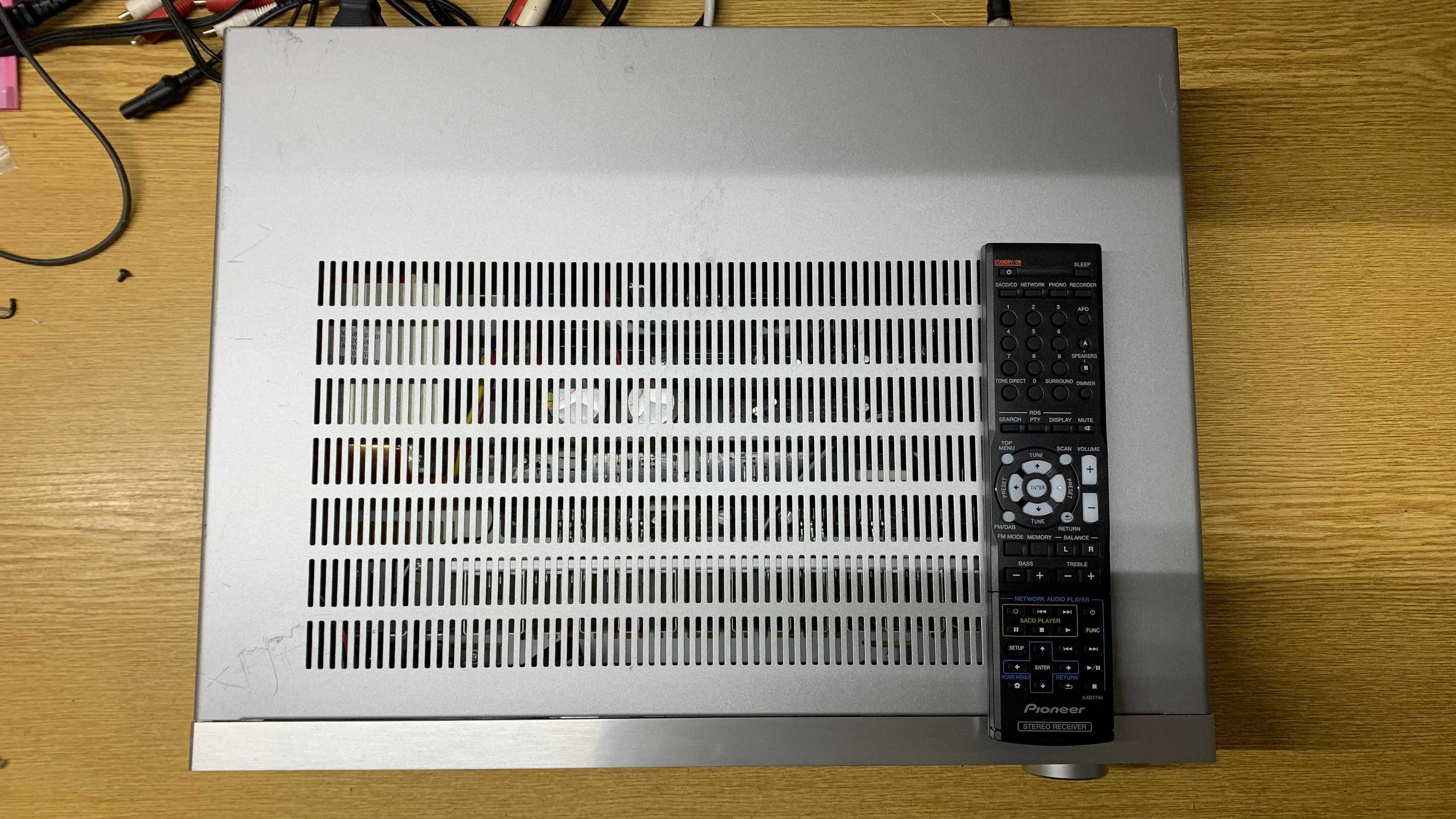 Receiver stereo Pioneer SX-20DAB+