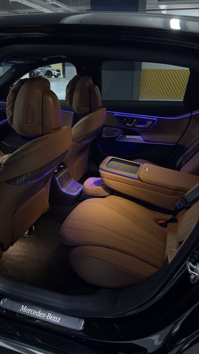 Срочно Mercedes Benz W214 E300 Long