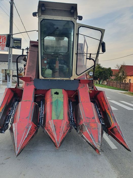 Culegatoare de porumb Bourgoin pe 4 randuri