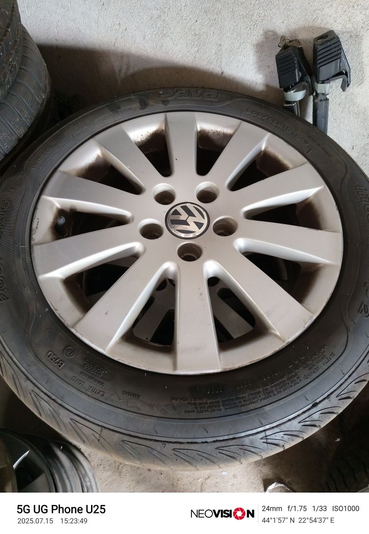Комплект гуми и джанти 5х112r16