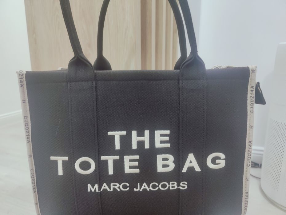 Geanta Marc Jacobs The Tote Bag