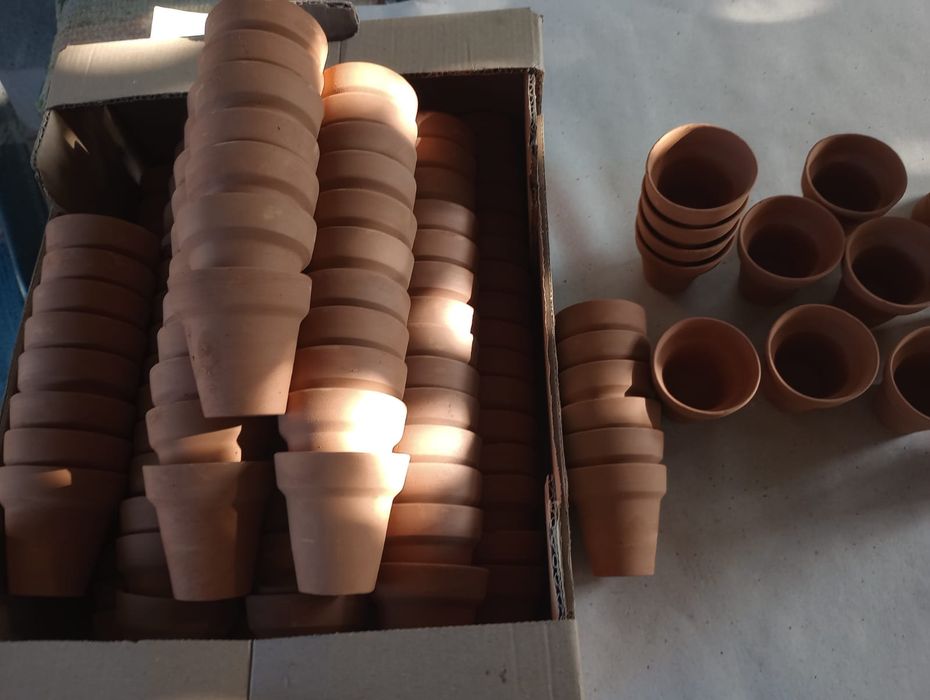 Керамични чашки на едро