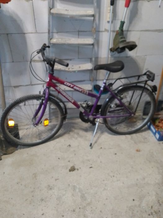 Vând bicicleta copii