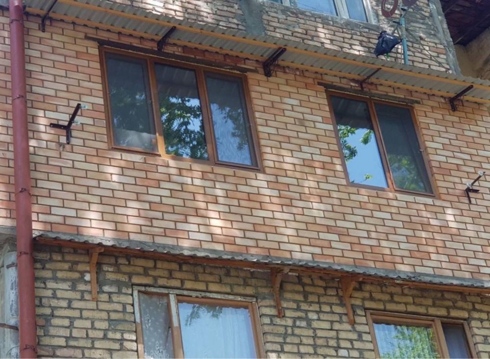 Срочно продаётся 1в2 ком квартира Чиланзар 9 квартал