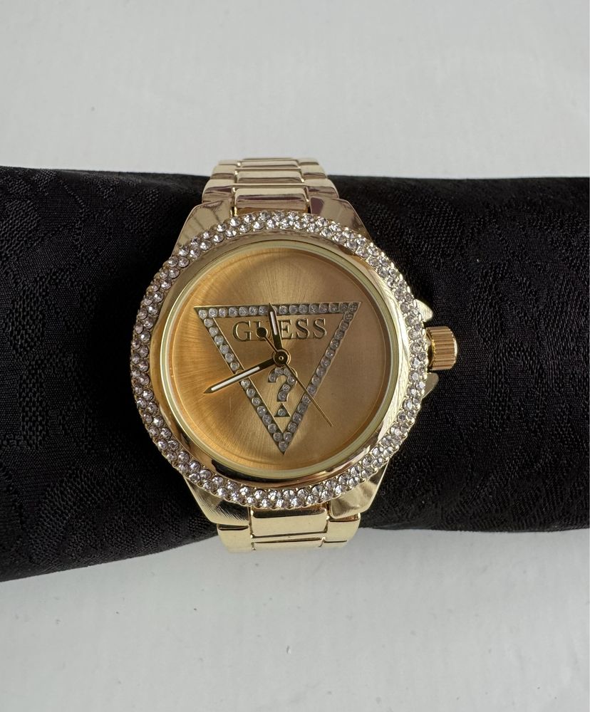 Часовник Swarovski Michael Kors Guess