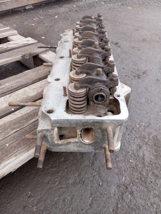 Продам головку УАЗ двигатель 402, 469, 417, газ 21.