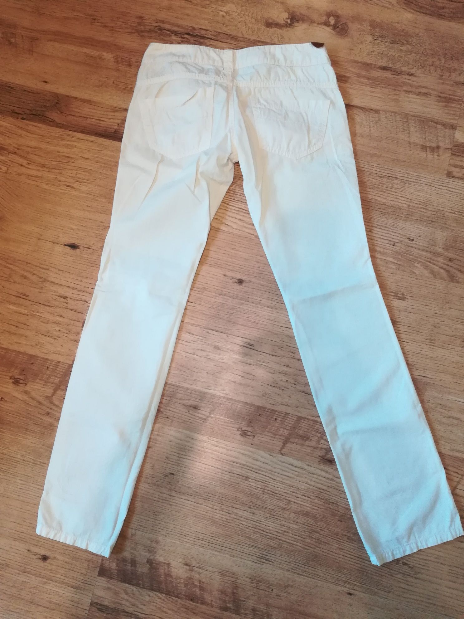 бял панталон pause jeans