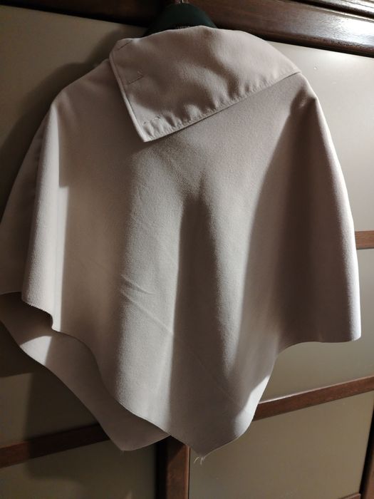 Пончо (*бежово*)