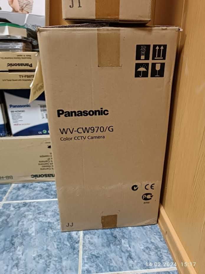Видеокамера Panasonic WV-CW970