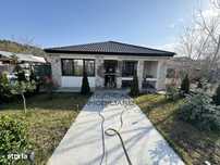 Casa 3 camere, in oras, mobilata complet, 700 mp teren, B-dul Poitiers