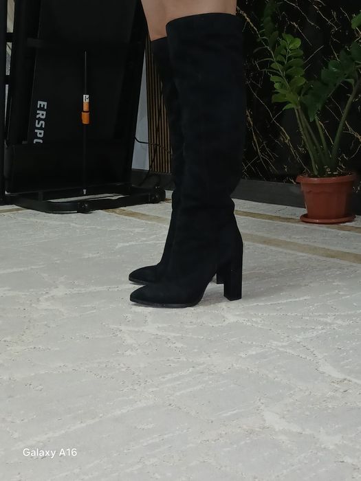 Продам Срочно! Шикарное ботфорды.