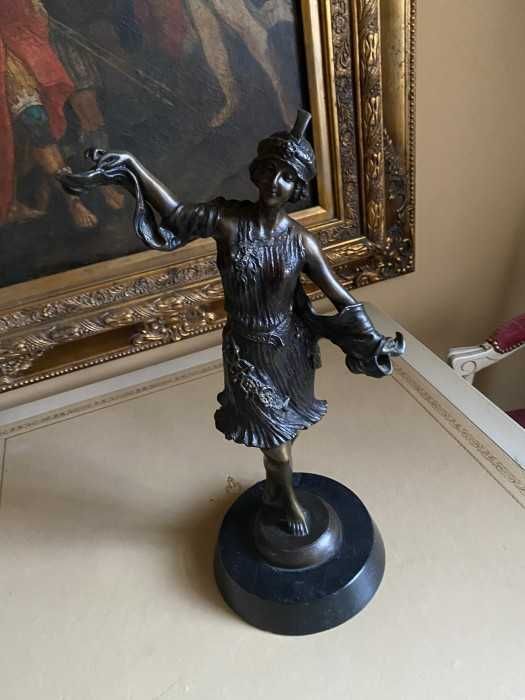 Expresiva statueta din bronz-Dansatoare de charleston-Anglia