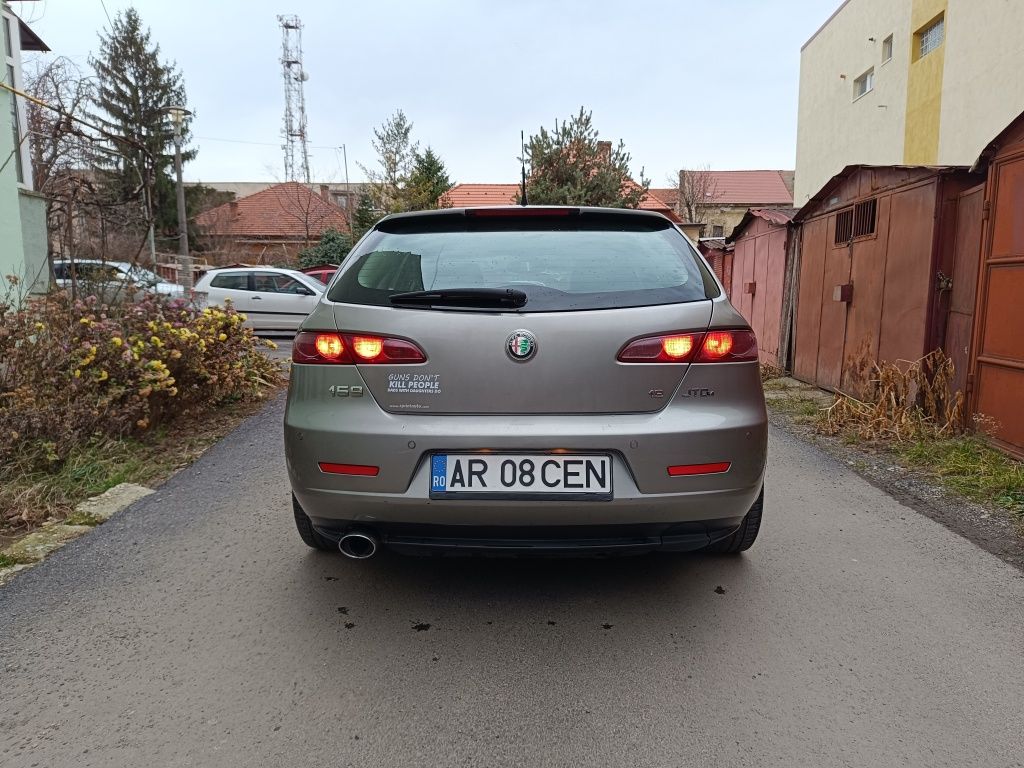 Vind Alfa Romeo 159  1,9 JTD