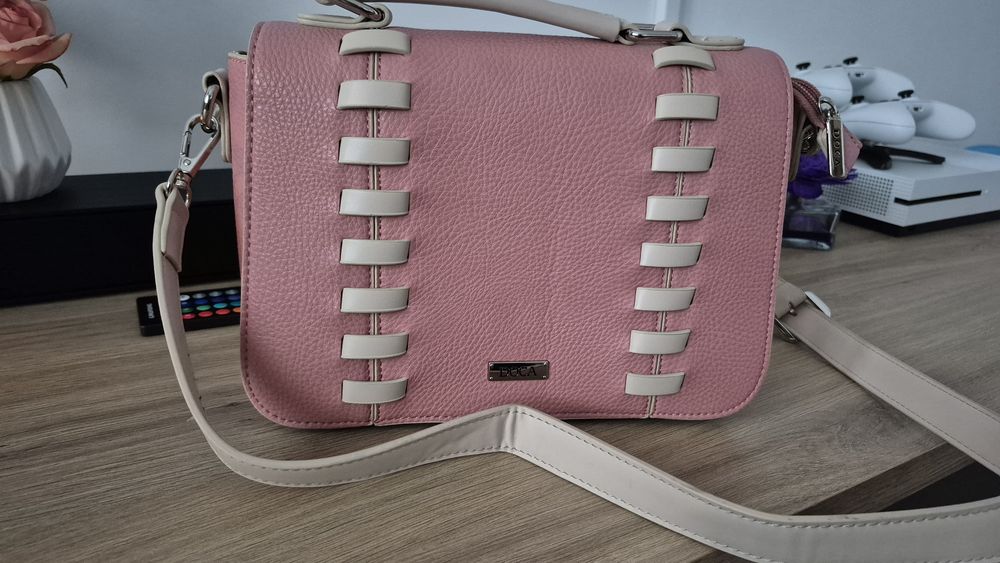 Geanta crossbody noua