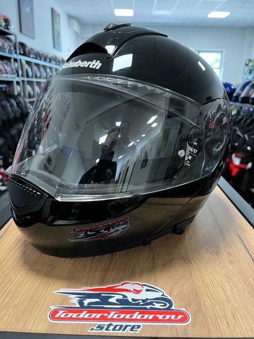 Отваряема мото каска SCHUBERTH C3 ,M 57-58см. очила,разговорно у-во
