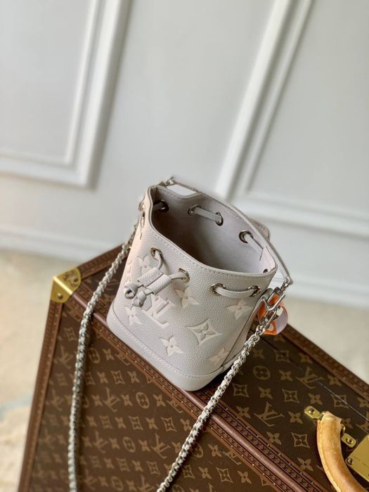 Geanta Louis Vuitton