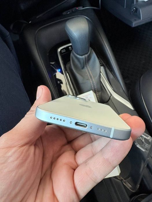 iPhone 15 blue 100% ёмкость идеал