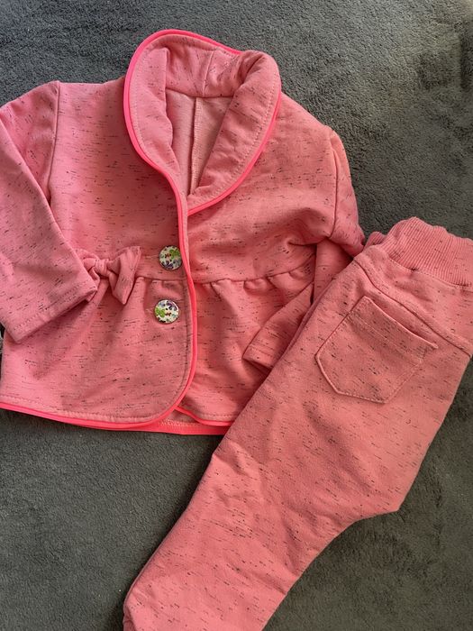 Комплект момиченце 74 и 80рр