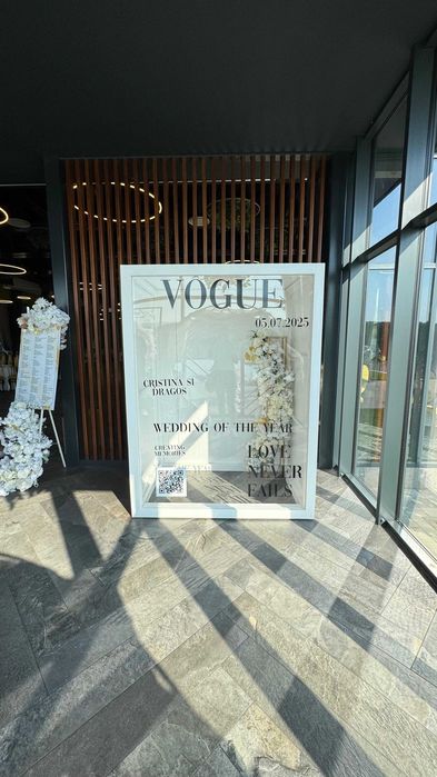 Cabină Foto Vogue | Decor Nuntă | Colț Foto Instagramabil