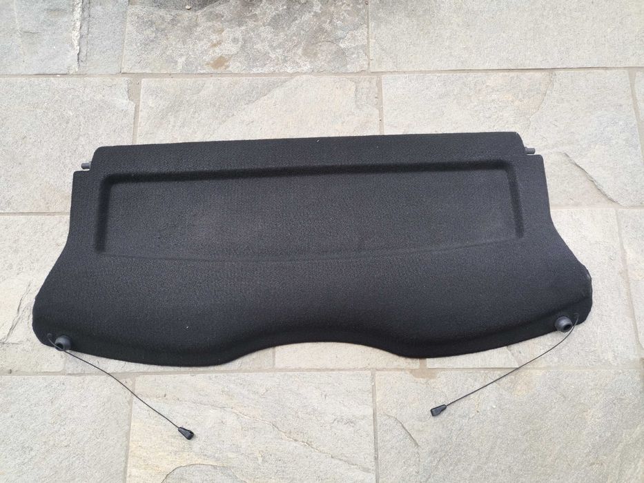 Кора багажник  Форд Фиеста/ Ford Fiesta 2000--2008г Двуврата.