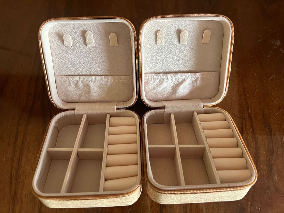 Шкатулки для украшений