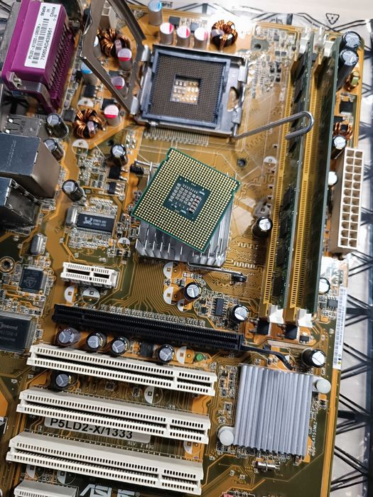KIT placa de baza, procesor, cooler, ram, placa video si de retea