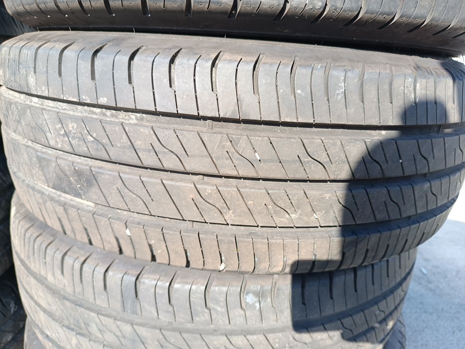 215/65/16,бус,като нови,10мм,дот 2324,goodyear/michelin