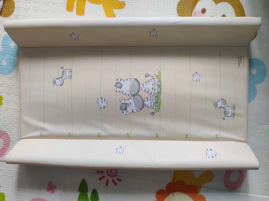 Saltea de înfășat cu întăritură 70x50 zebră - galben