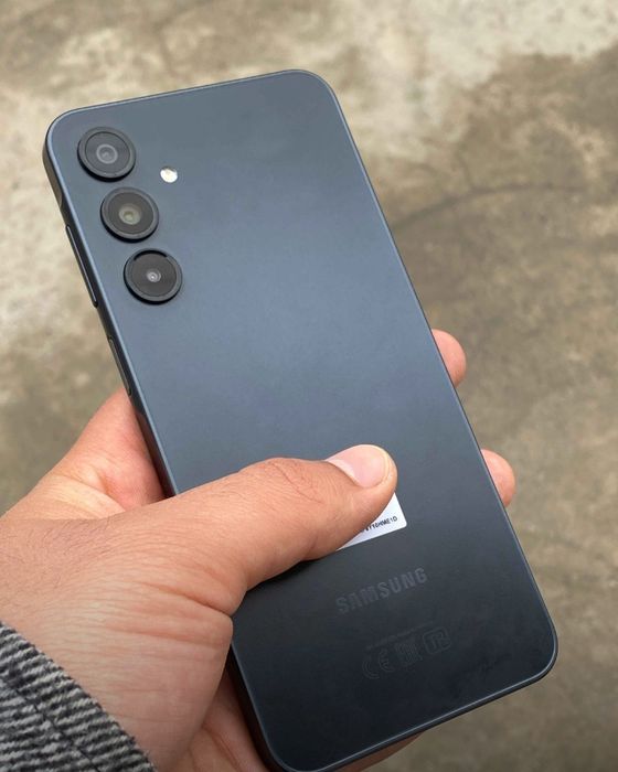 Samsung A16  8GB 256GB