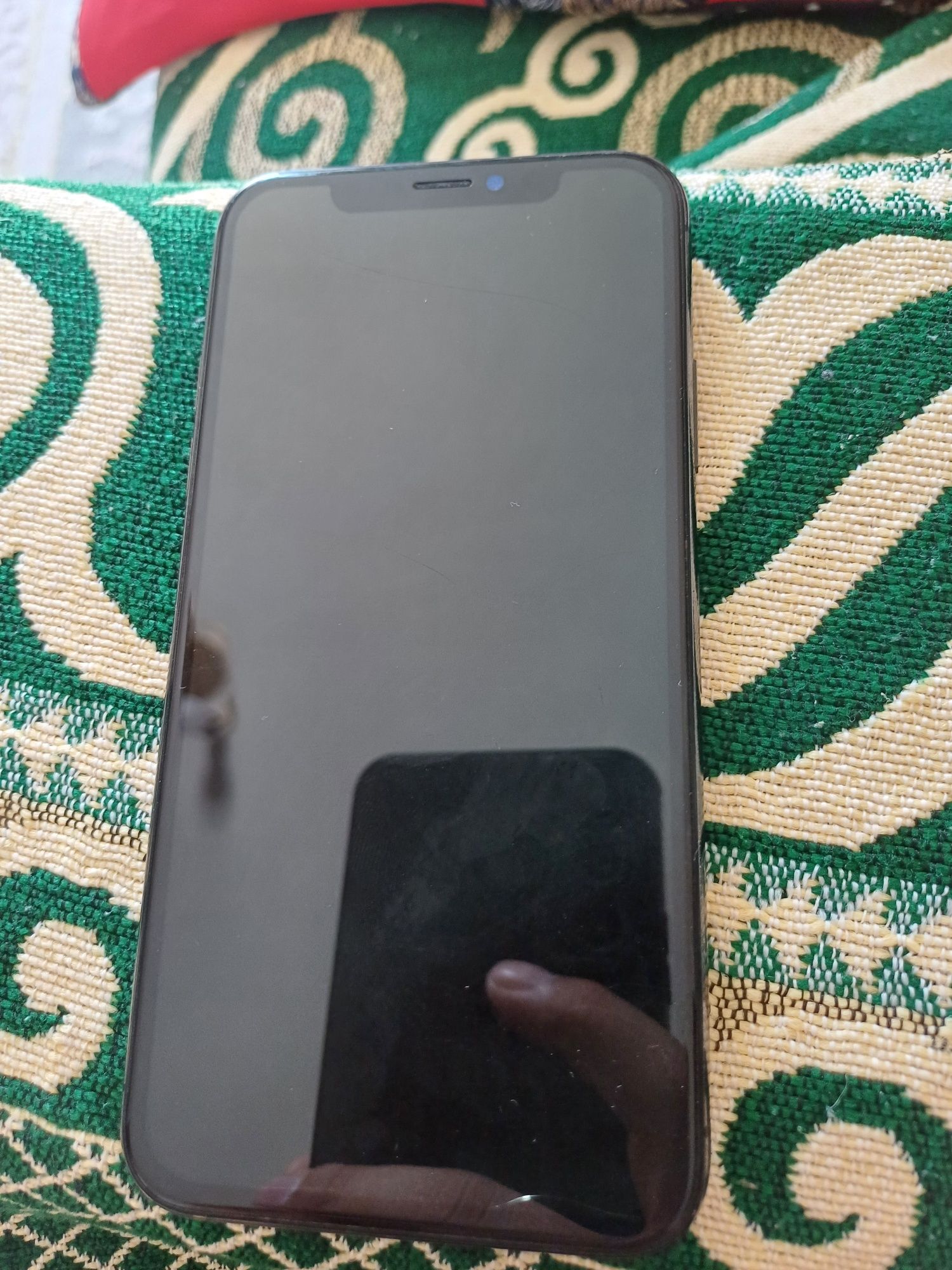 Продается IPHONE X