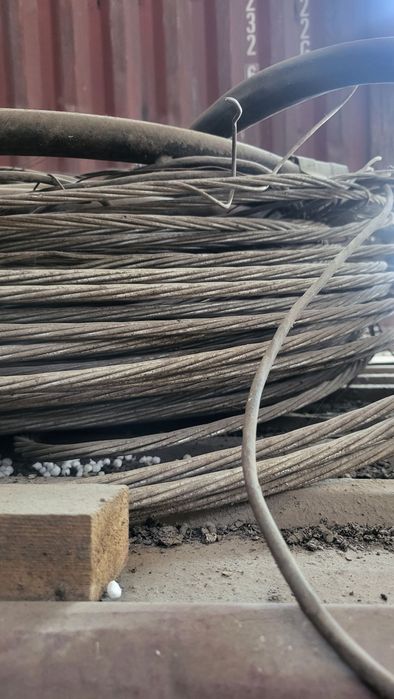 Не изолированные провода для сталбов