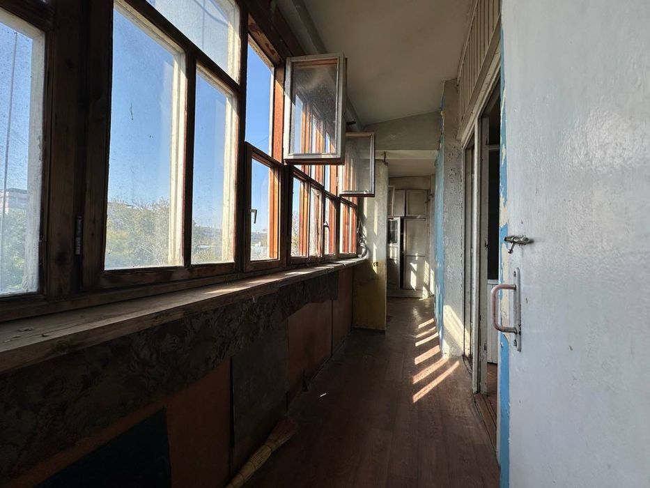 Ойбек Продается 2 комнатная квартира Пос-во Туркмении/Кореи ЦУМ Ц-7