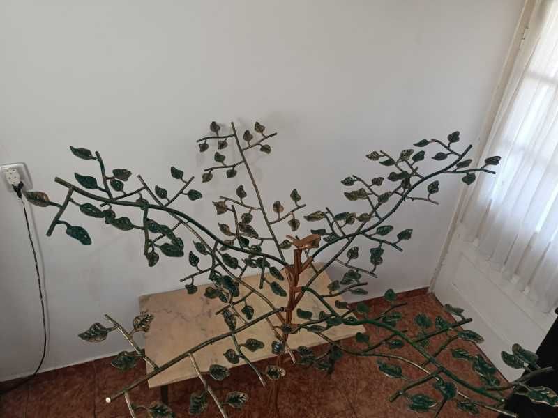 Copac din tier forjat