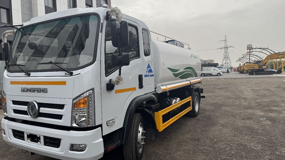 Тайёр 8куб Водавоз (поливомоечная автомобил)