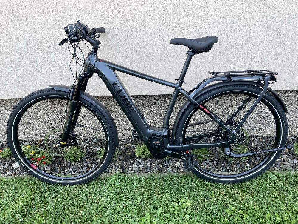 Cube Kathmandu bosch speed 45km/h