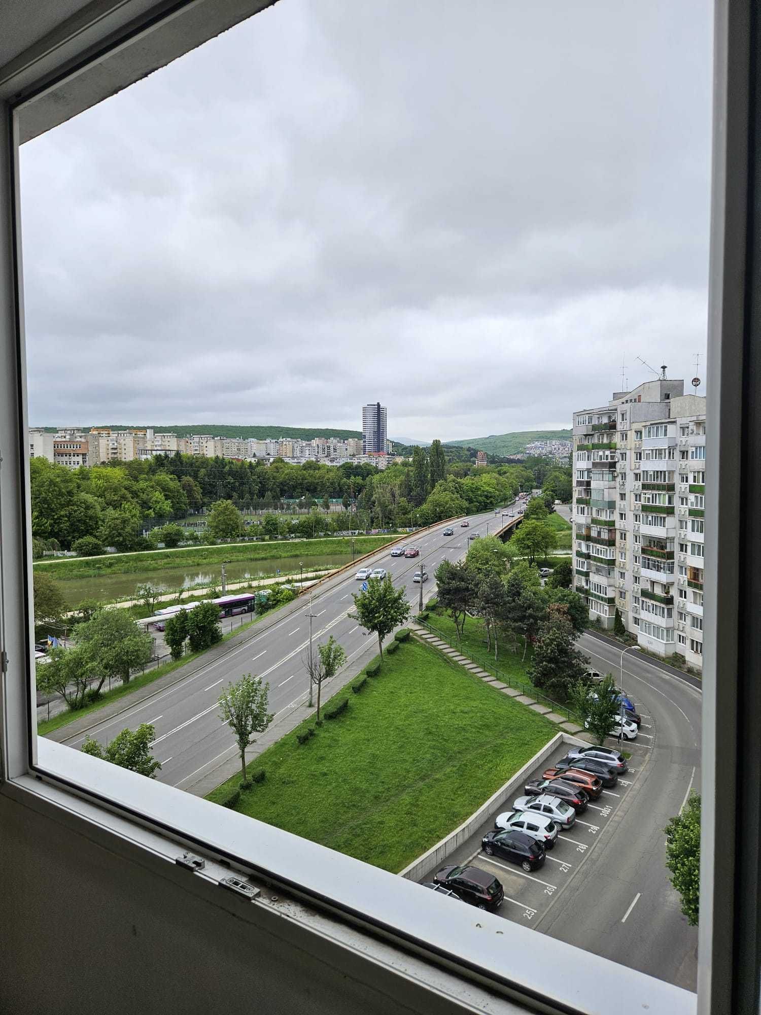 Persoana fizica, vand apartament 3 camere, 64mp, etaj 8/10, Grigorescu