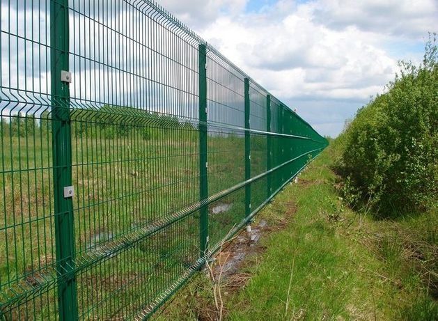 Construim garduri din plasa bordurata, tabla cutata,sipca metalica