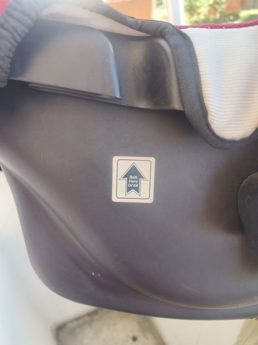 Scoica bebe pentru auto