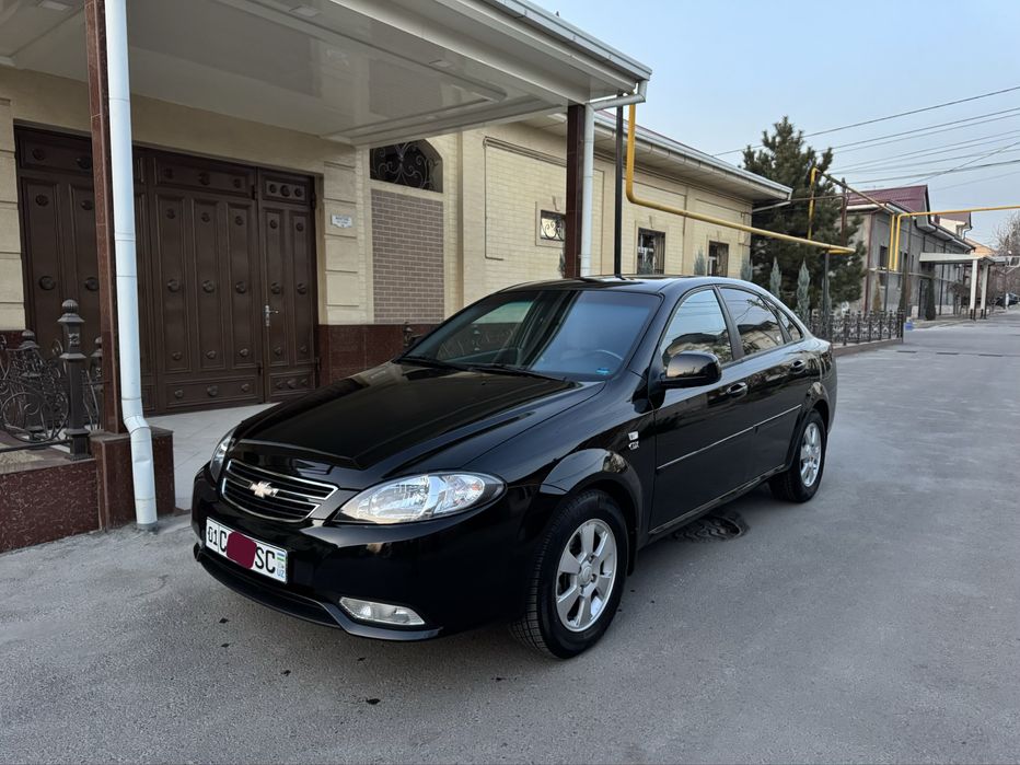 Jentra 2023-yil avtamat Lyuki bor