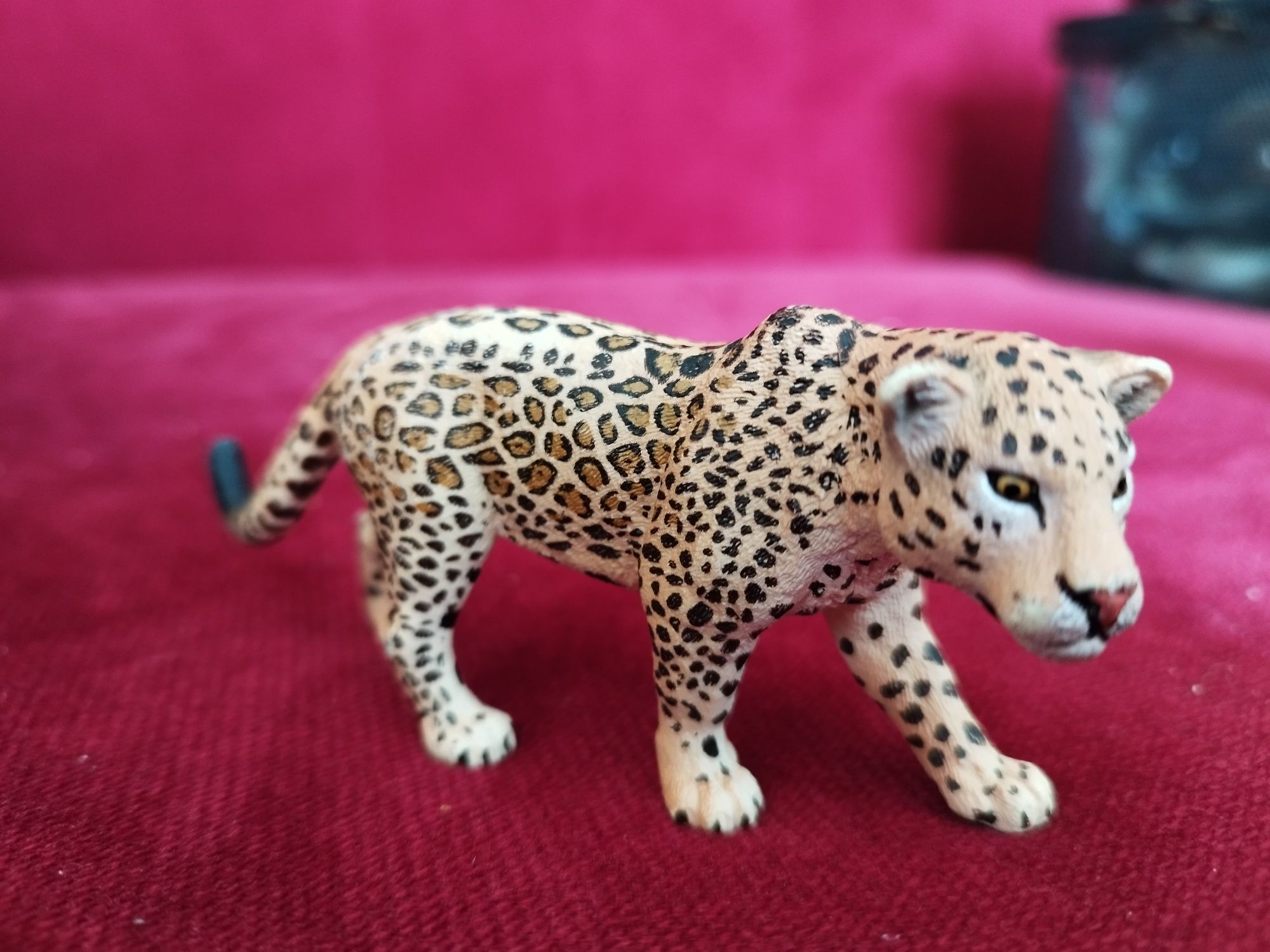 ПВЦ играчки Schleich, Mojo, Papo