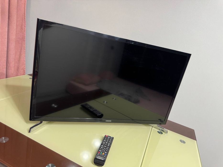 Продам телевизор Samsung 32’