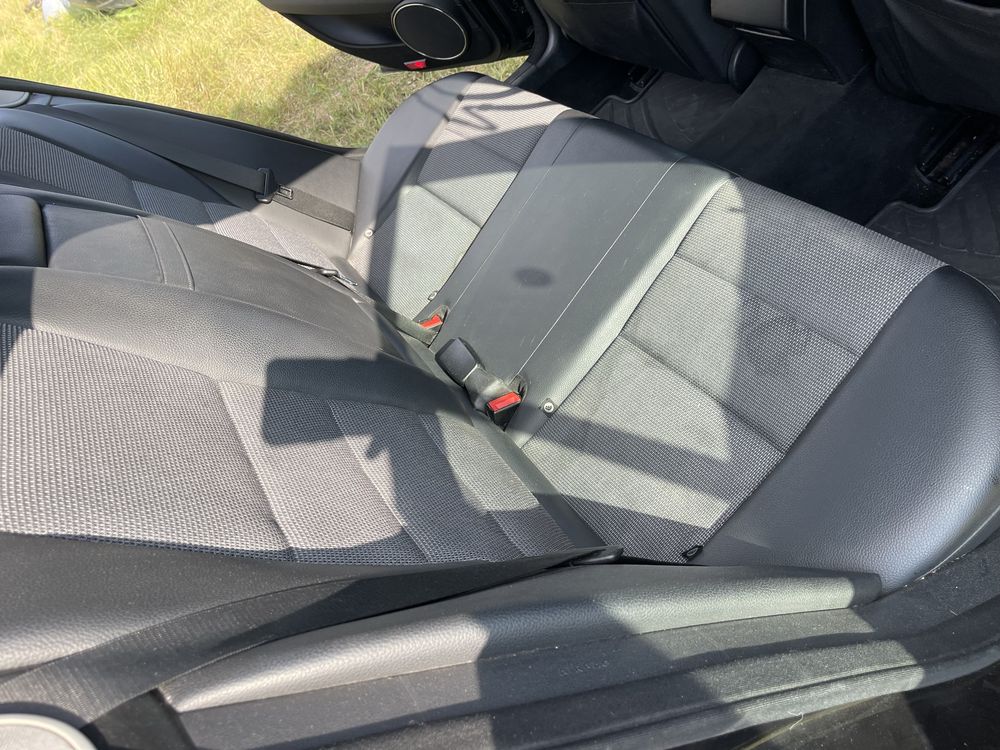 Салон за Mercedes w204 комби