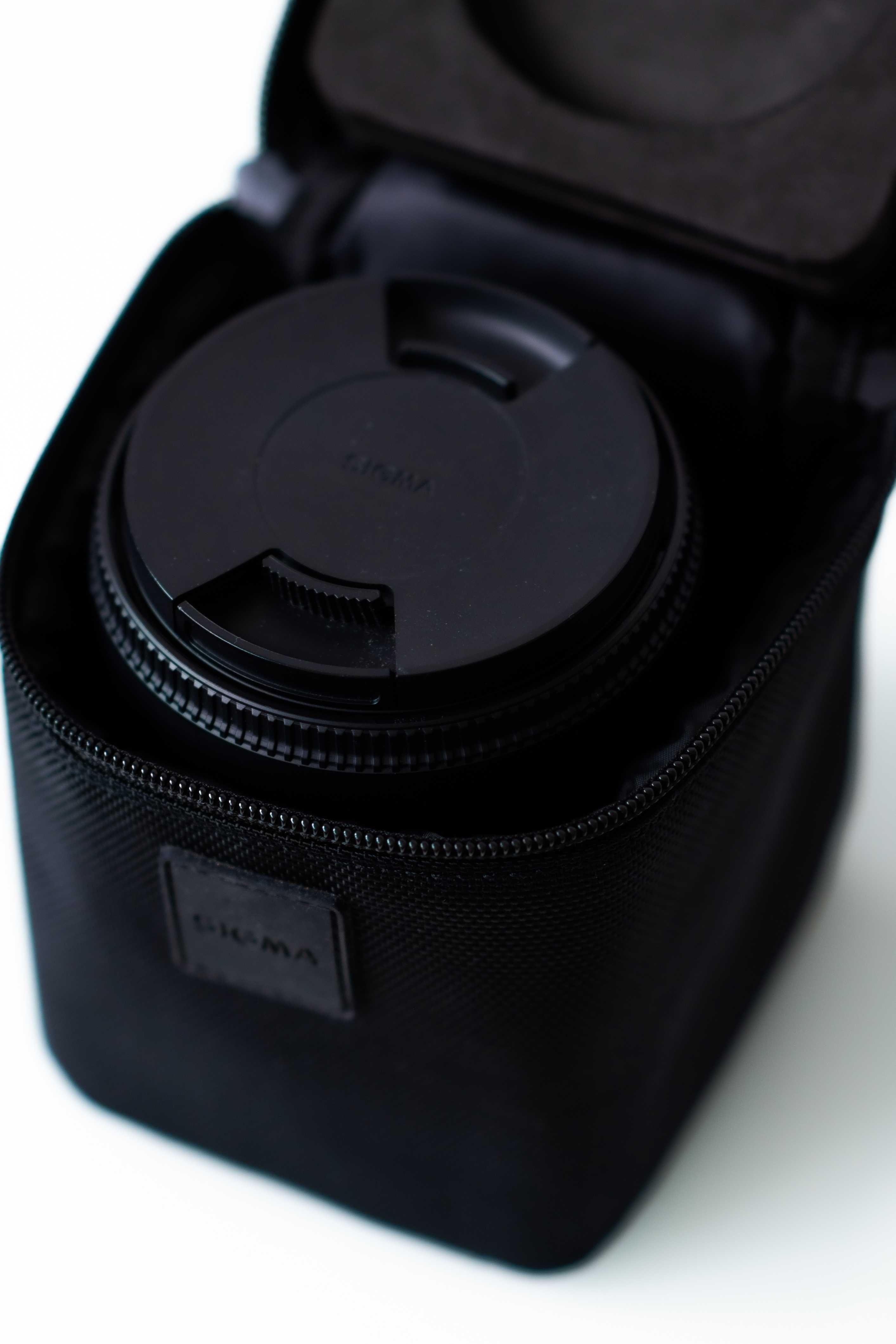 Obiectiv SIGMA 17-50mm f2.8 pt. CANON EX DC HSM OS - Stabilizare