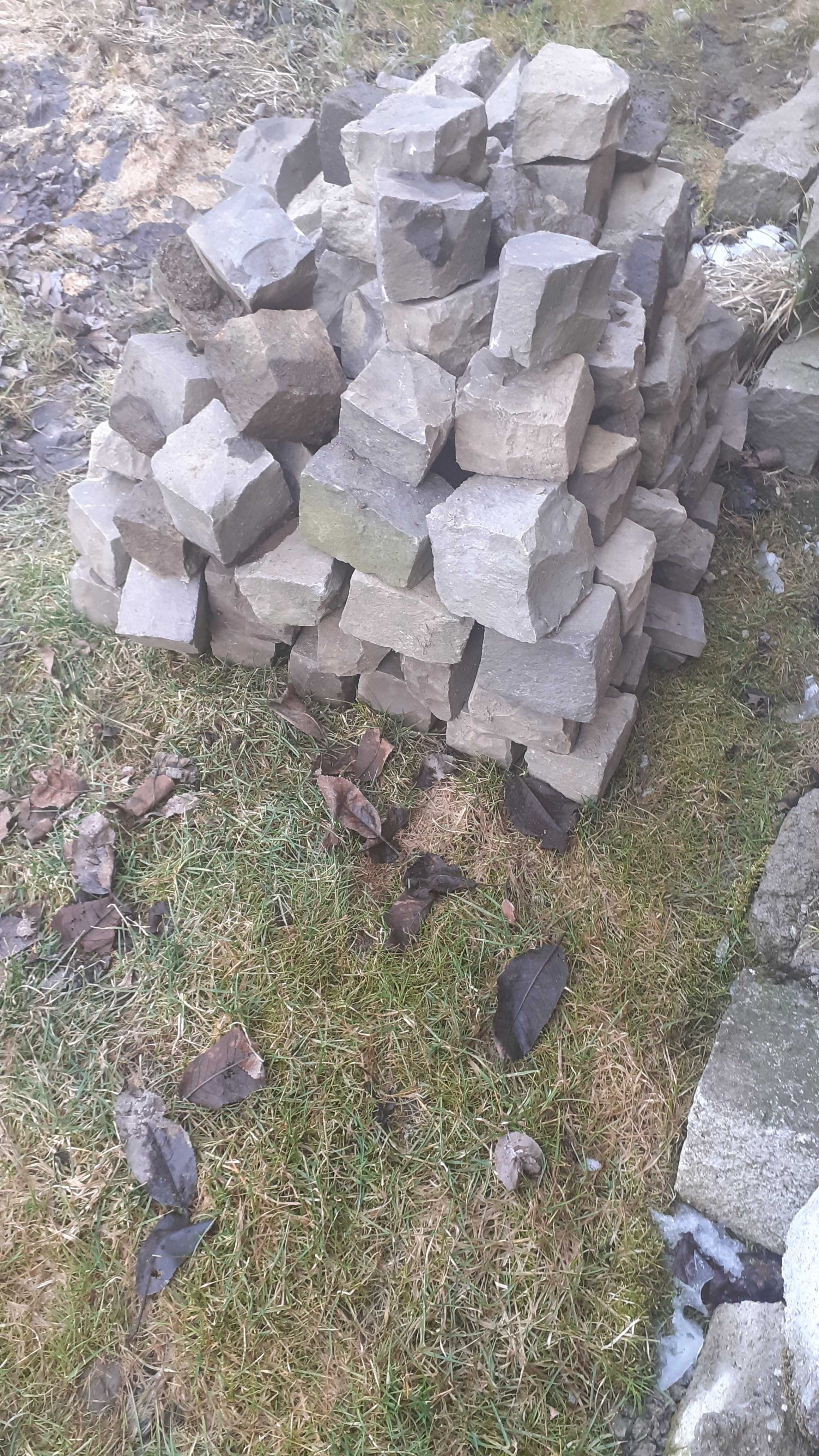 Piatra  cubica 5 m2