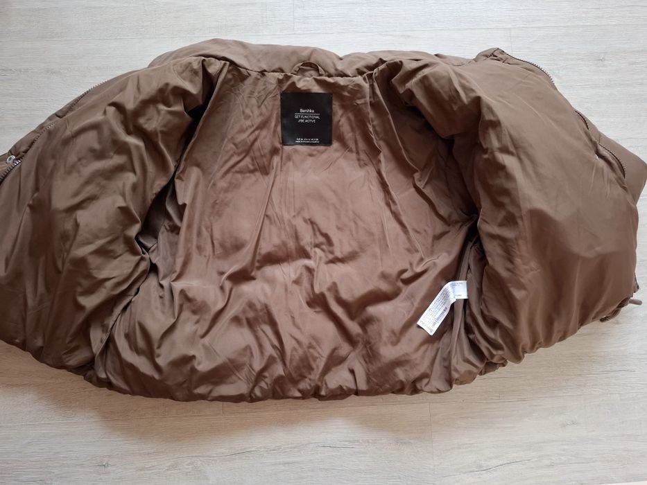 Зимно яке Bershka